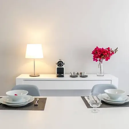 Buganvilia House *