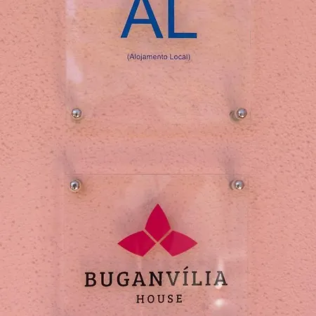 Buganvilia House * *